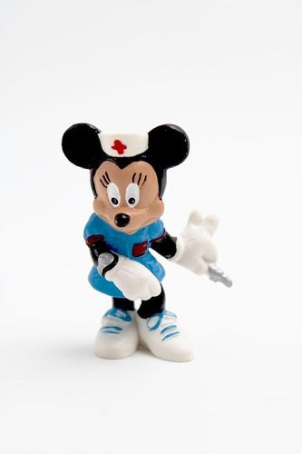 BUL15579 - Minnie Mouse como enfermera